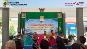 Cegah Bahaya Siber pada Anak, Dinsos KBPP Pemalang Gelar Bimtek Pola Asuh Digital di Randudongkal